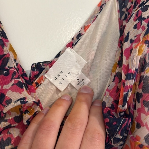 Dee elly dress- size small - Picture 4 of 7